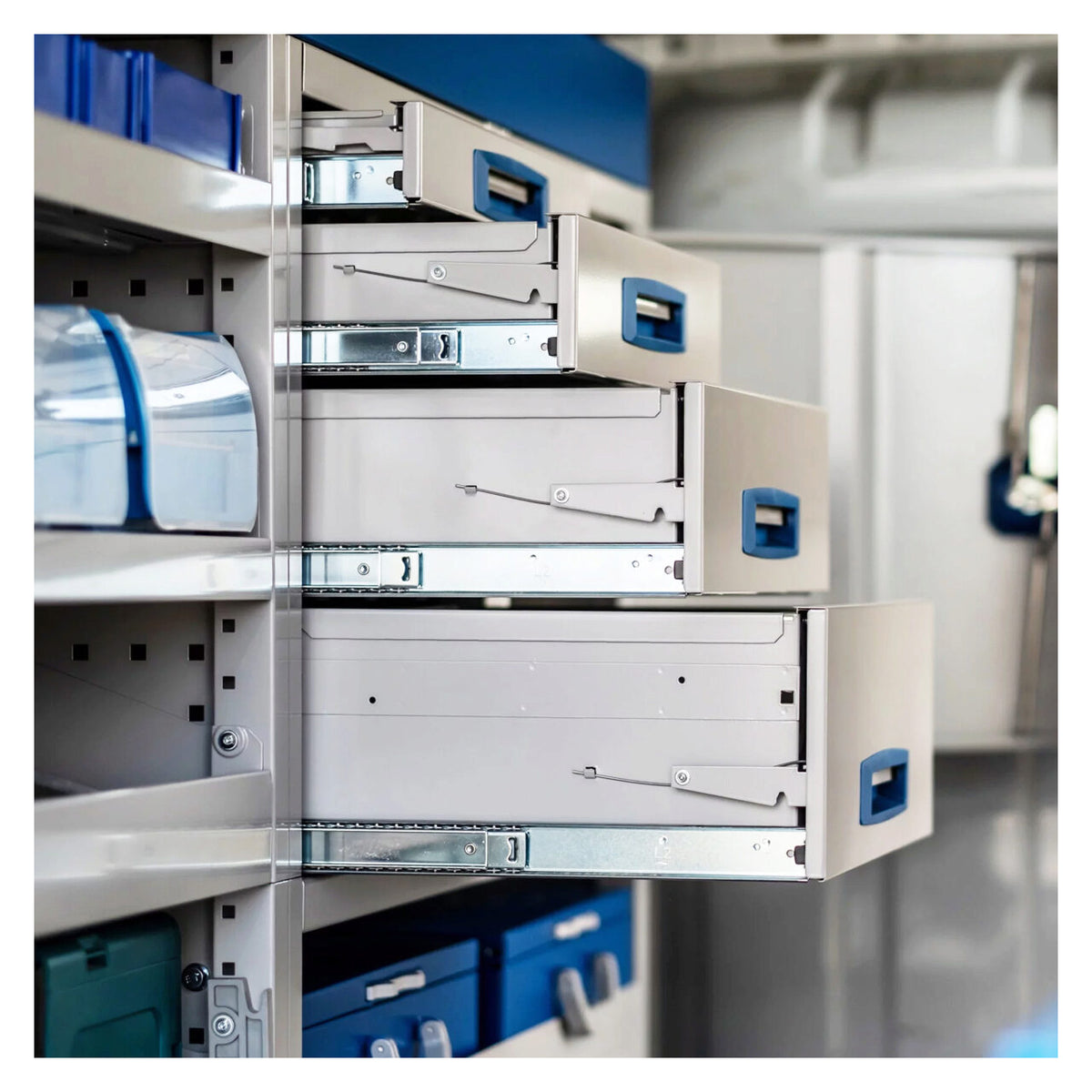 Sistem mobilier modular Provan VCPL-100-003-1 pentru FIAT Fiorino 2007, ampatament L1 (2513 mm), inaltime H1 (1721 mm)