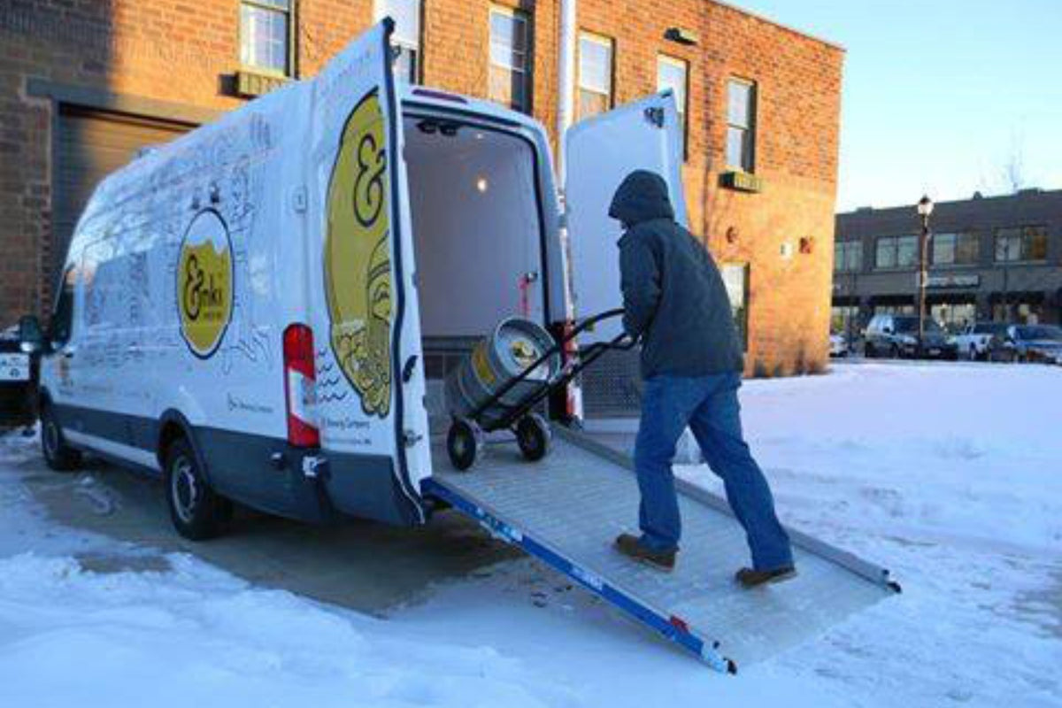 Rampa de incarcare WM LIGHT PLUS, latime 50 cm, lungime 325 cm, capacitate suportata 600 kg