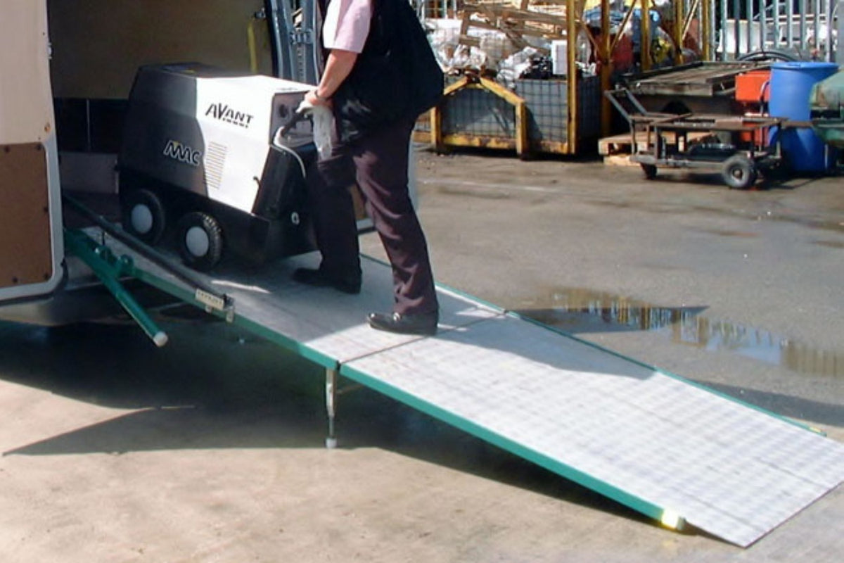 Rampa de incarcare WM ME, latime 125 cm, lungime 290 cm, capacitate suportata 1500 kg