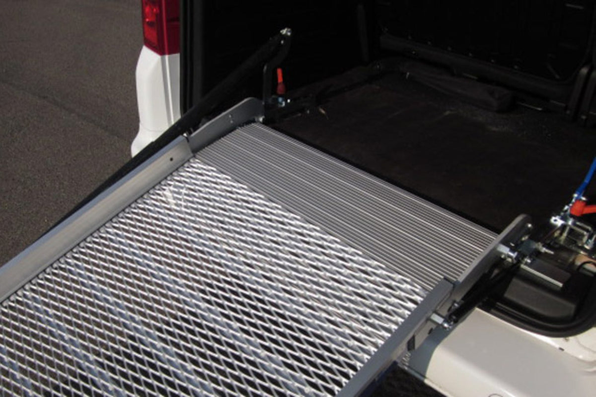 Rampa de incarcare WM LIGHT-R, latime 100 cm, lungime 225 cm, capacitate suportata 300 kg