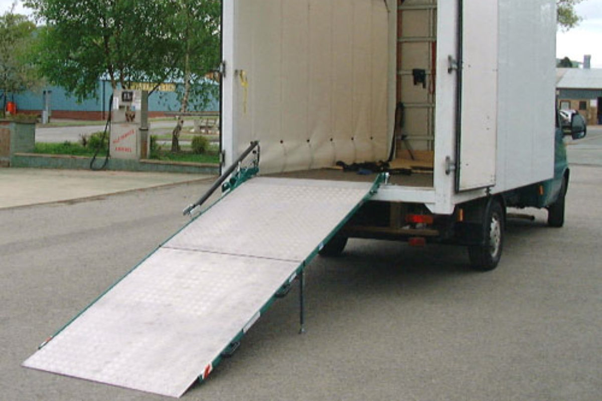 Rampa de incarcare WM ME, latime 110 cm, lungime 260 cm, capacitate suportata 1000 kg