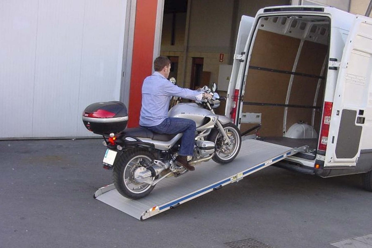 Rampa de incarcare WM LIGHT, latime 50 cm, lungime 200 cm, capacitate suportata 400 kg