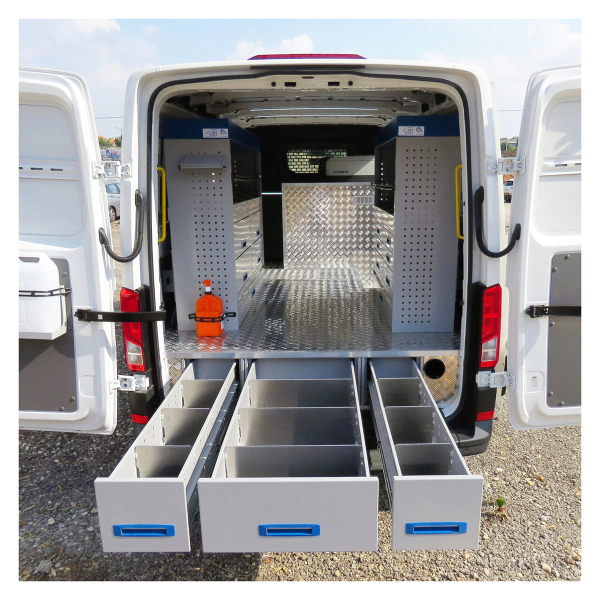 Sistem de sertare sub podea XLD Line Provan 57-1-113-00 pentru VAUXHALL Combo 2018, ampatament L2 (2975 mm), inaltime H1 (1817 mm)