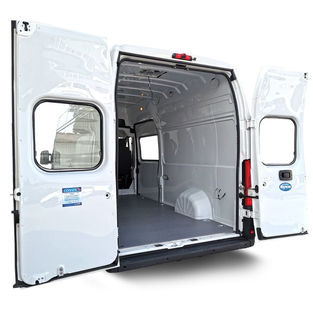 Usi spate din ABS pentru VOLKSWAGEN CADDY   ,  Ampatament: 2750 (L1),  dimensiuni compartiment incarcare: 1797x1270, Cu usa glisanta pe ambele parti
