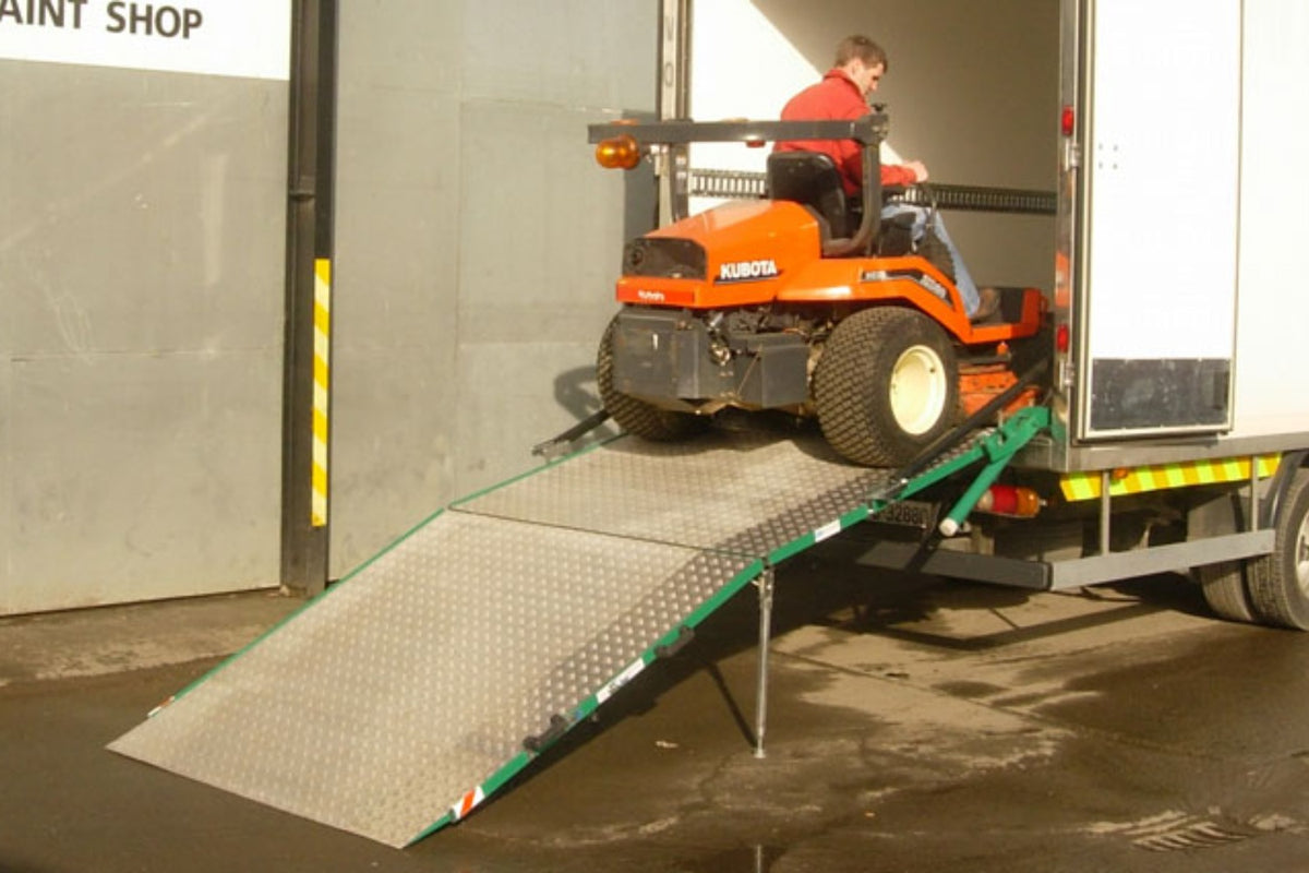 Rampa de incarcare WM ME, latime 100 cm, lungime 240 cm, capacitate suportata 600 kg