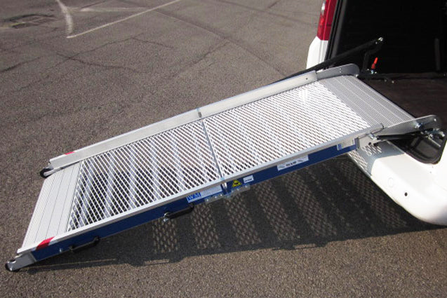 Rampa de incarcare WM LIGHT-R, latime 100 cm, lungime 225 cm, capacitate suportata 300 kg