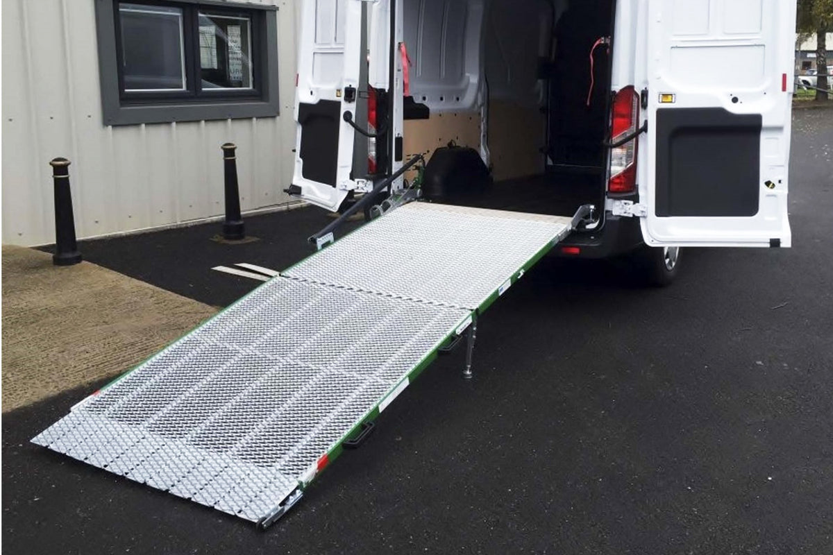 Rampa de incarcare WM ME-R, latime 130 cm, lungime 280 cm, capacitate suportata 500 kg