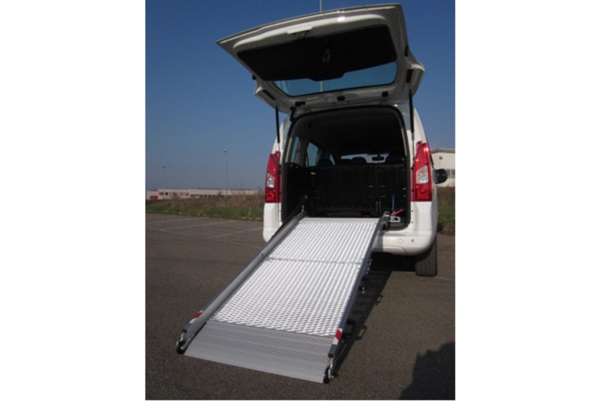 Rampa de incarcare WM LIGHT-R, latime 100 cm, lungime 225 cm, capacitate suportata 300 kg