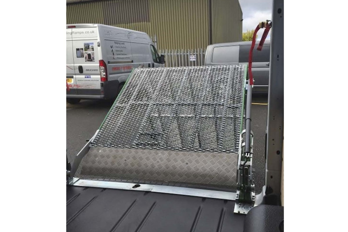 Rampa de incarcare WM ME-R, latime 110 cm, lungime 280 cm, capacitate suportata 500 kg